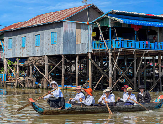 Half Day Private Kampong Phluk Village & Tonle Sap Sunset Experience